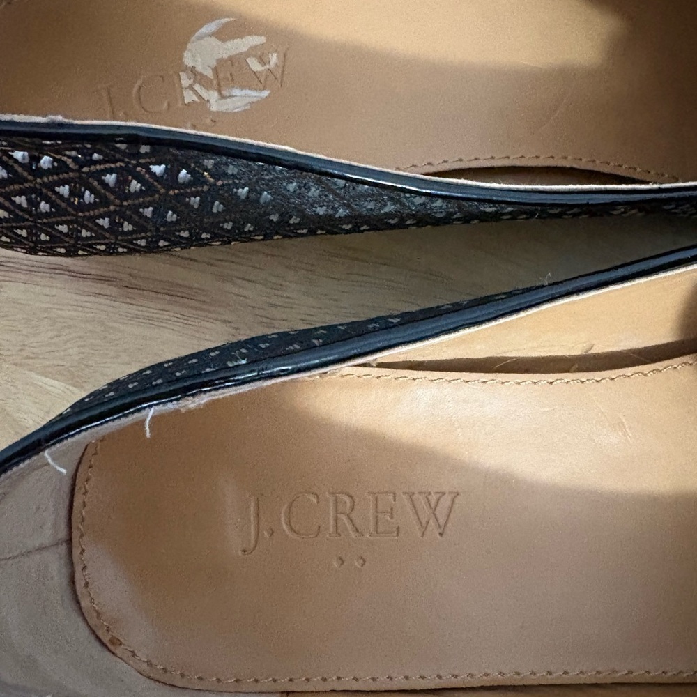 J. Crew Jacquard Tassel Loafers Black Gold Geometric Pattern Size 9 Old Money - Picture 6 of 12